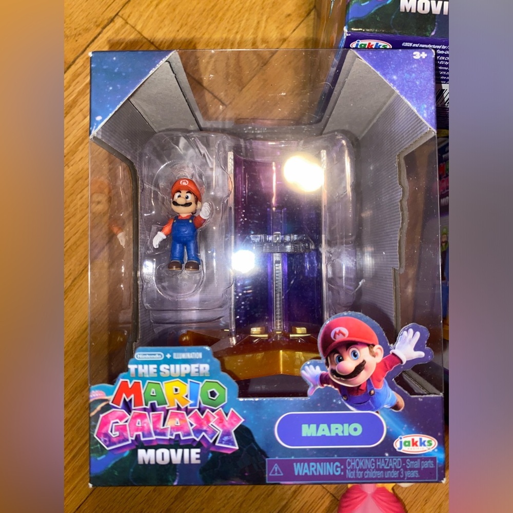 Super Mario Galaxy Movie–1.5” Figures w/Star Launcher Bundle Mario, Luigi, Yoshi - Picture 5 of 13
